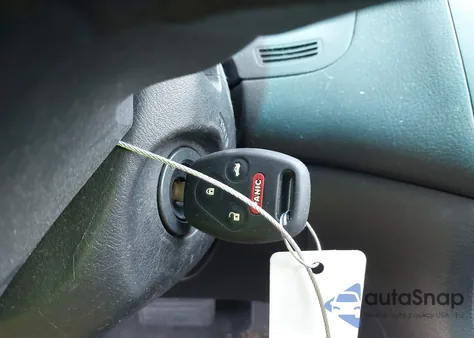 2004 Honda Accord 2.4 Ex from USA, damaged, VIN 1HGCM72684A017500